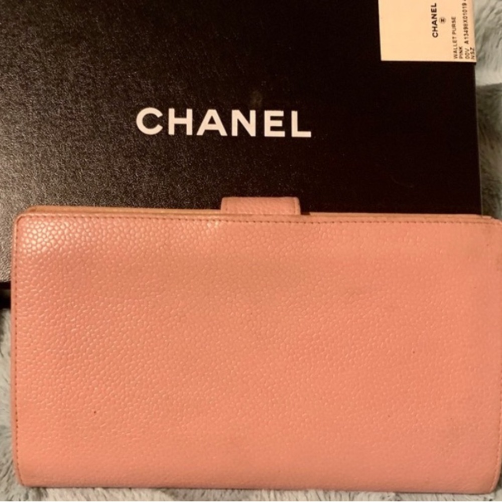 SOLD COA CHANEL Pink Caviar Leather Wallet Chanel pink wallet with Box - Picture 3 of 16